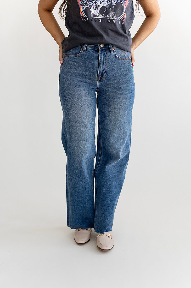 Ezra Wide Leg Jean