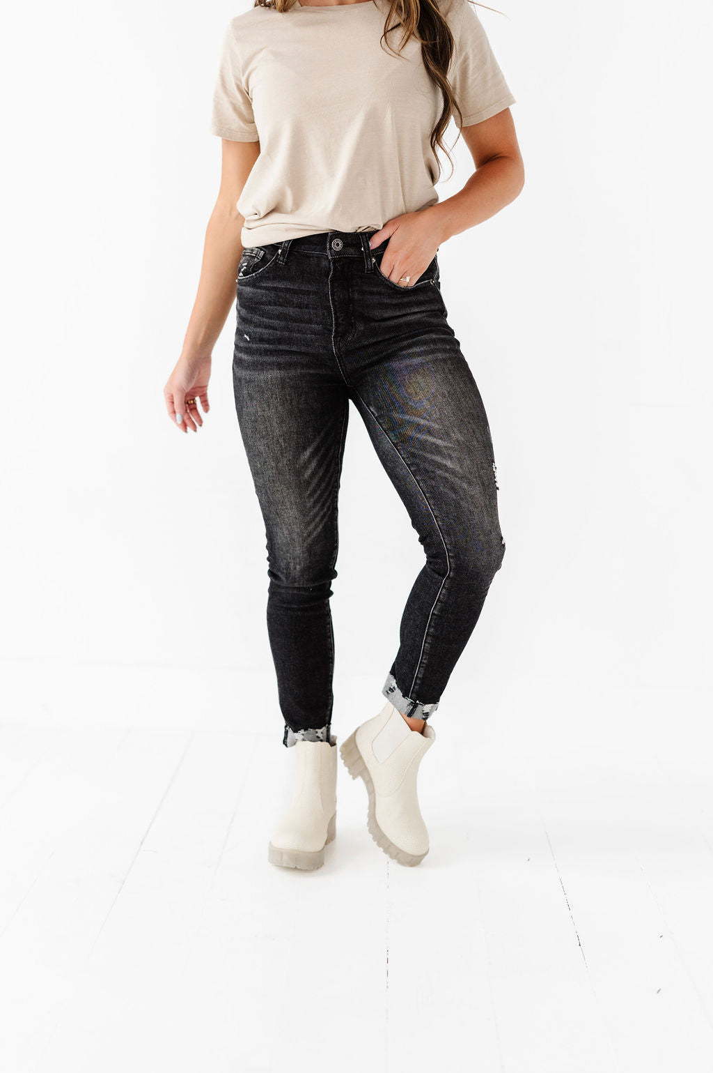 Neveah Skinny Jeans