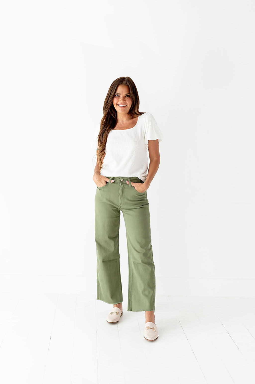 Kai High Rise Jeans in Olive - Size 24 Left