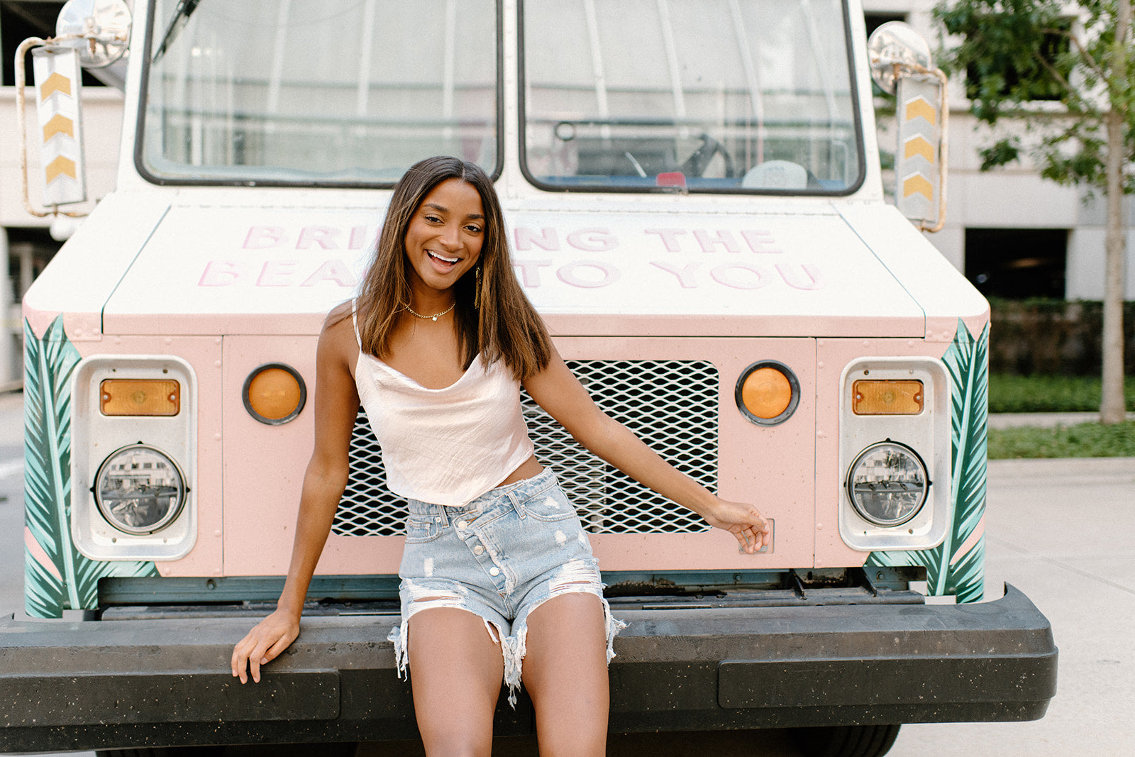 cross waist denim shorts